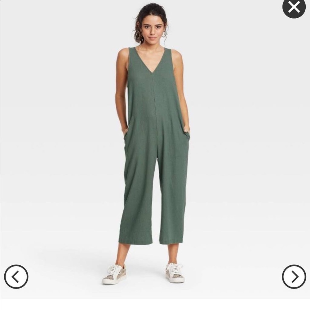 Universal Thread army green jumpsuit